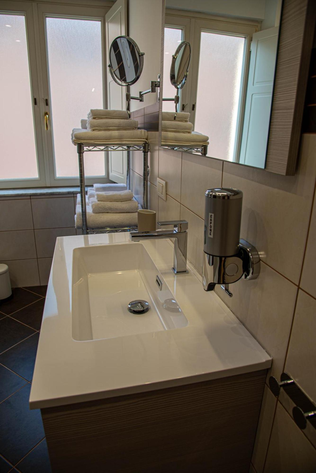 Apartamento A Casa Di Pako Salerno